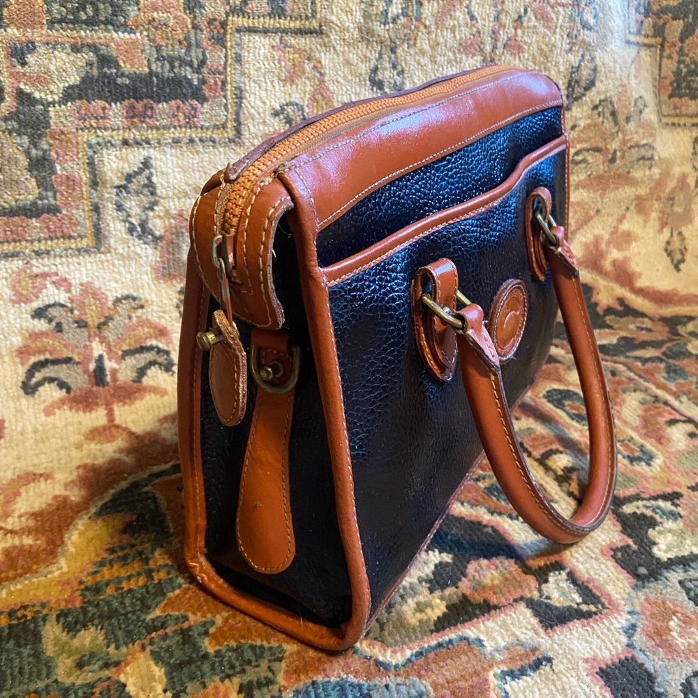 Leather Dooney&Burke Shoulder Bag | Dooney&Burke - Picture 6 of 14